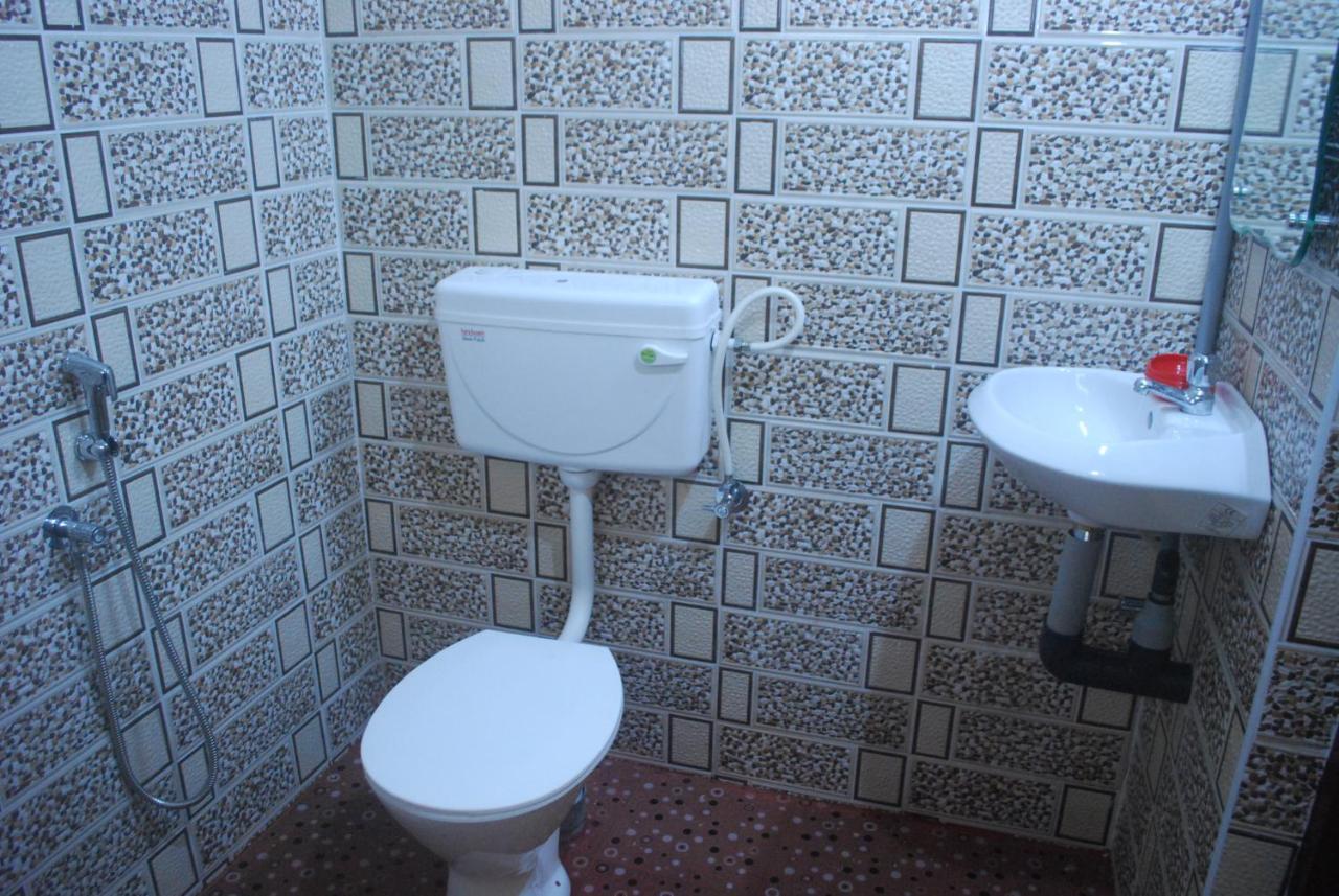 Hotel Jebasakthy 카니아쿠마리 외부 사진