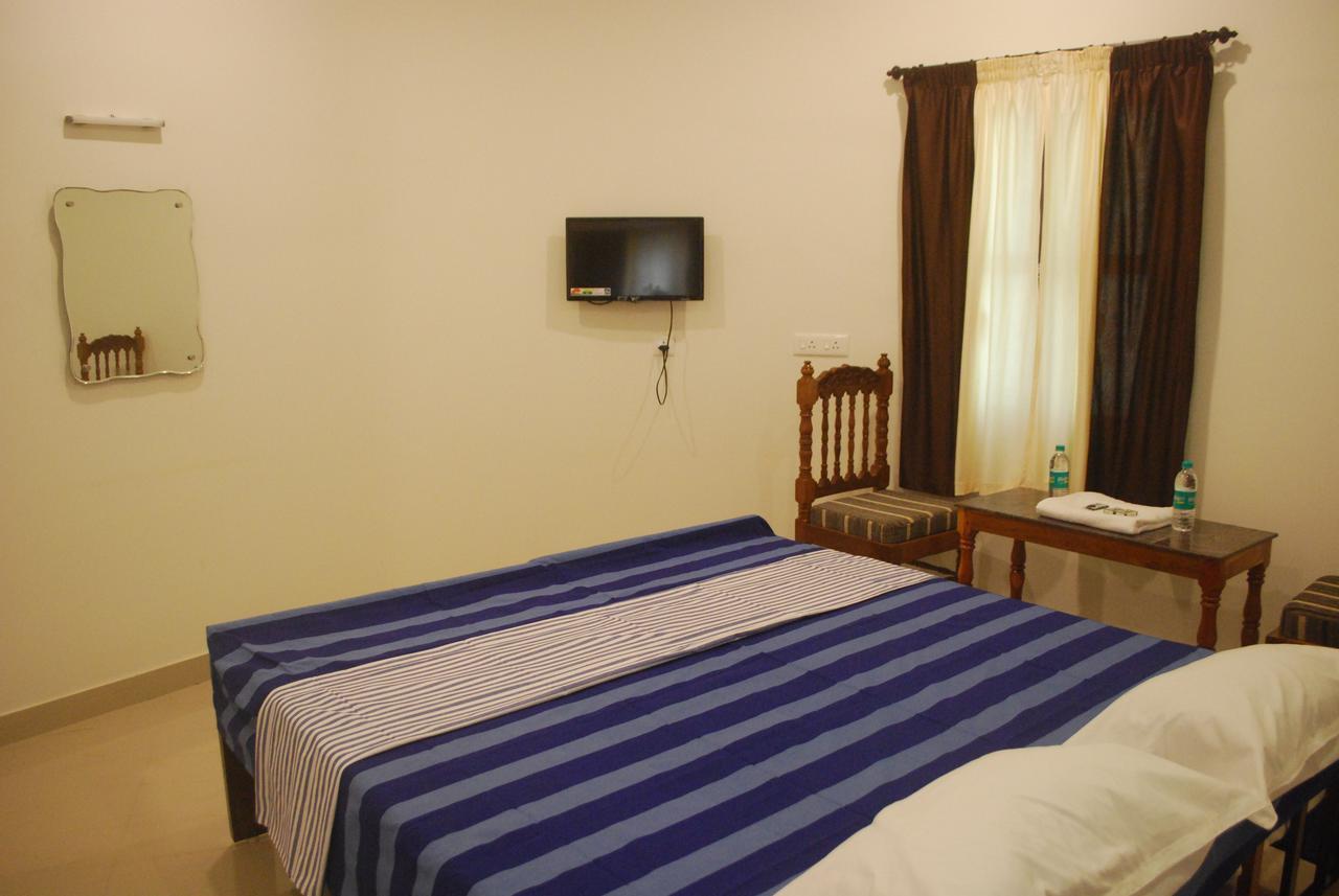 Hotel Jebasakthy 카니아쿠마리 외부 사진