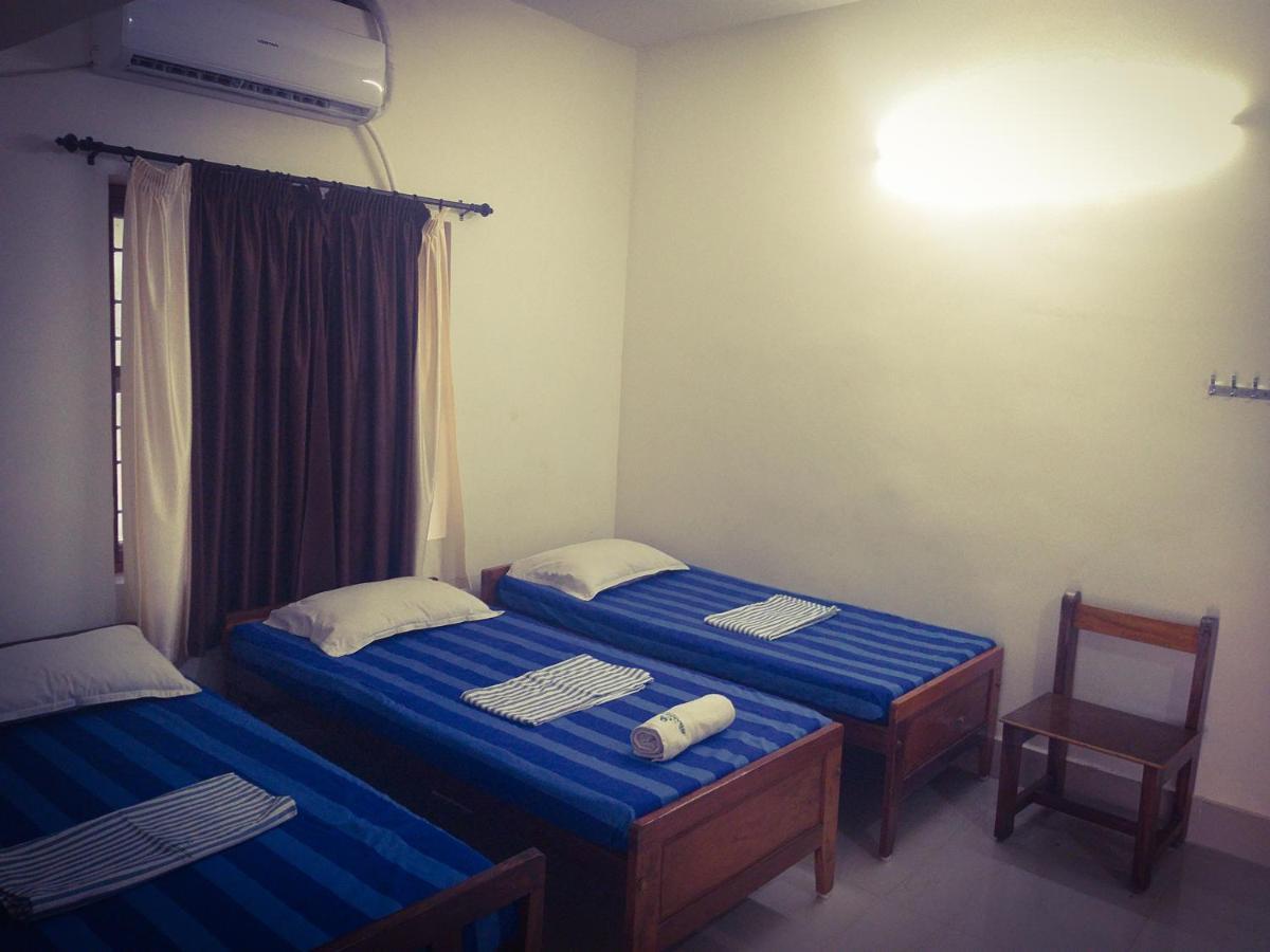 Hotel Jebasakthy 카니아쿠마리 외부 사진